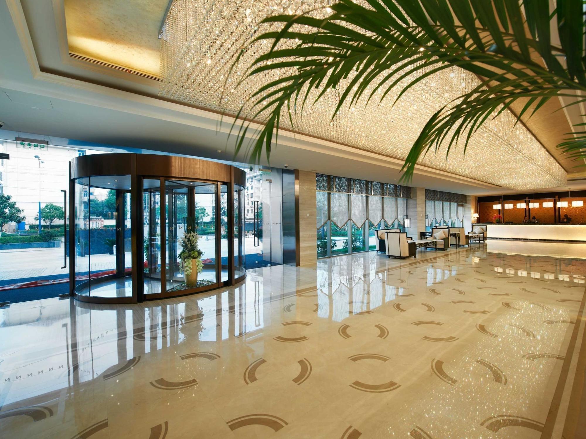 Swiss-Belhotel Liyuan Vuhszi Kültér fotó