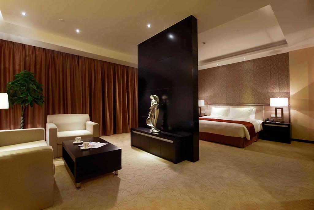 Swiss-Belhotel Liyuan Vuhszi Kültér fotó